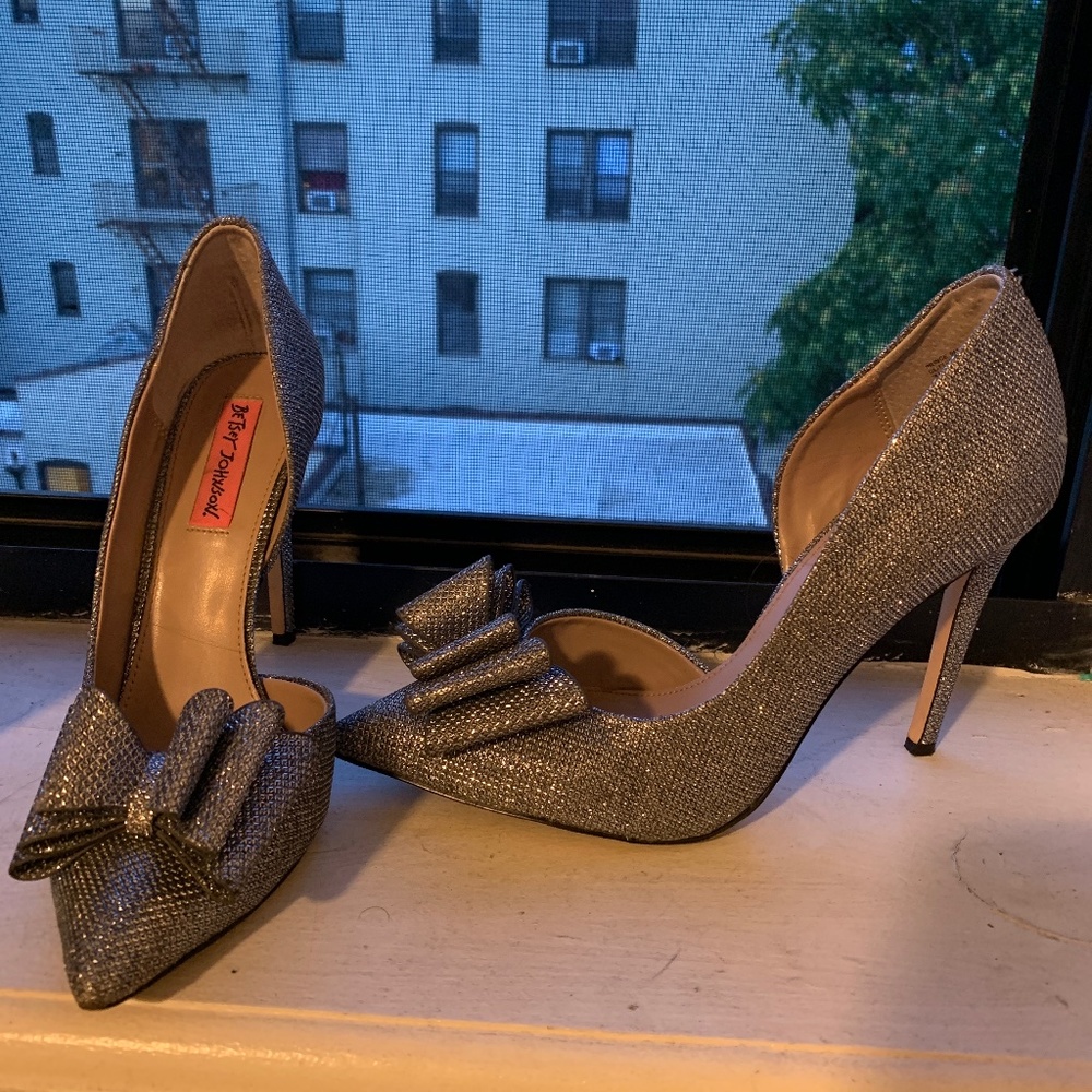 Betsey Johnson Women's Shoes Prince Pointed toe Sz 9M